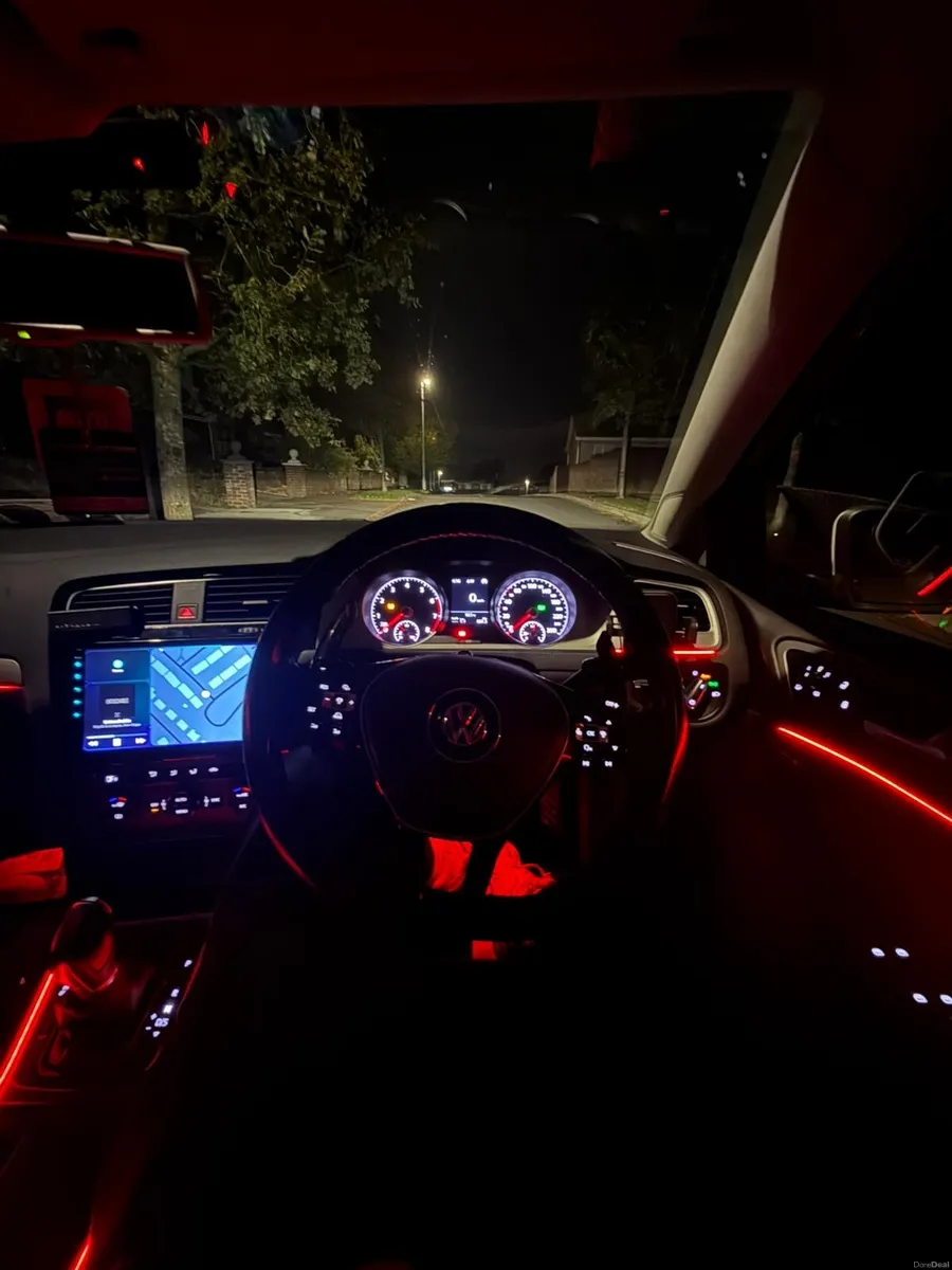 Volkswagen Golf Mk7 - Image 3