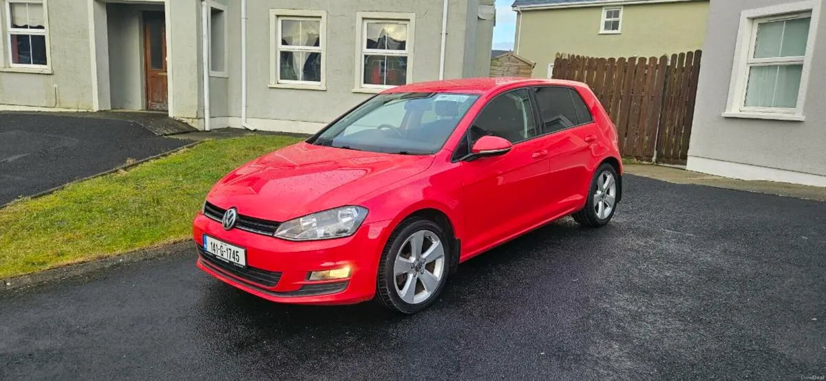 2014 Volkswagen Golf - Image 3