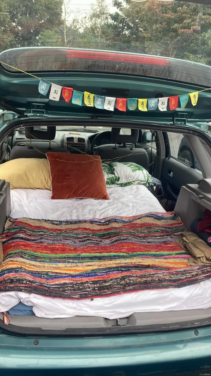 Mazda 323 2003 - Image 4