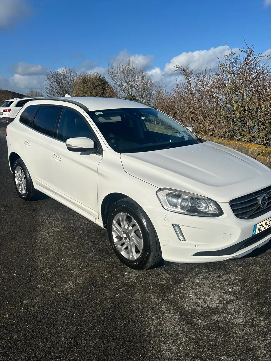 Volvo XC60 2016 - Image 1