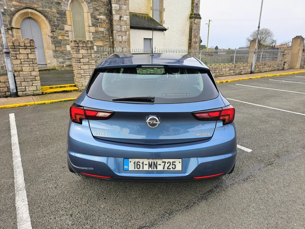 161 Opel Astra - Image 4