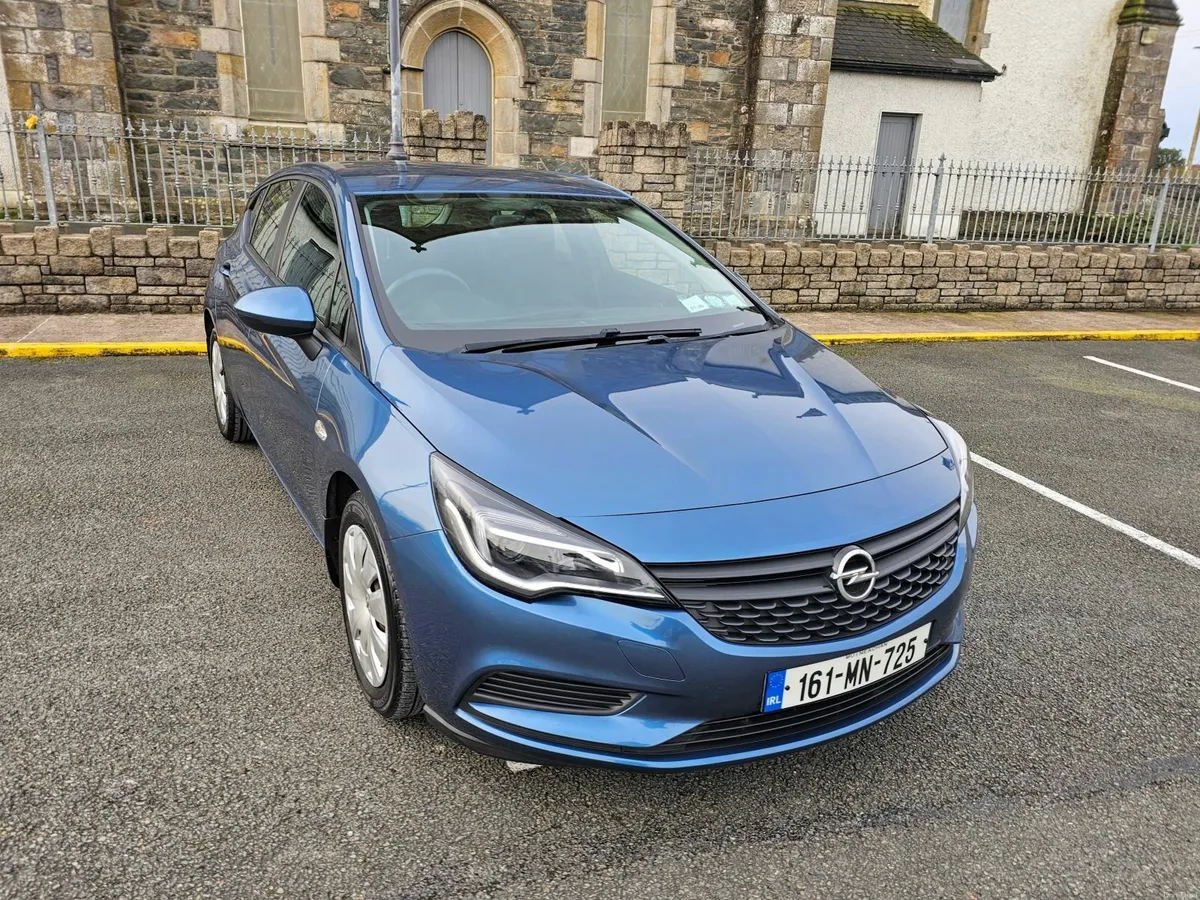 161 Opel Astra - Image 2