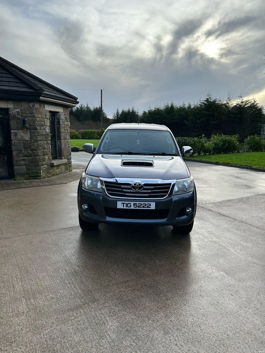 Toyota Hilux - Image 3