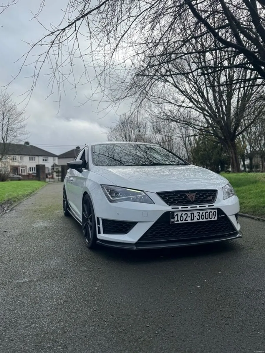 2016 Seat Cupra Leon 290 - Image 1