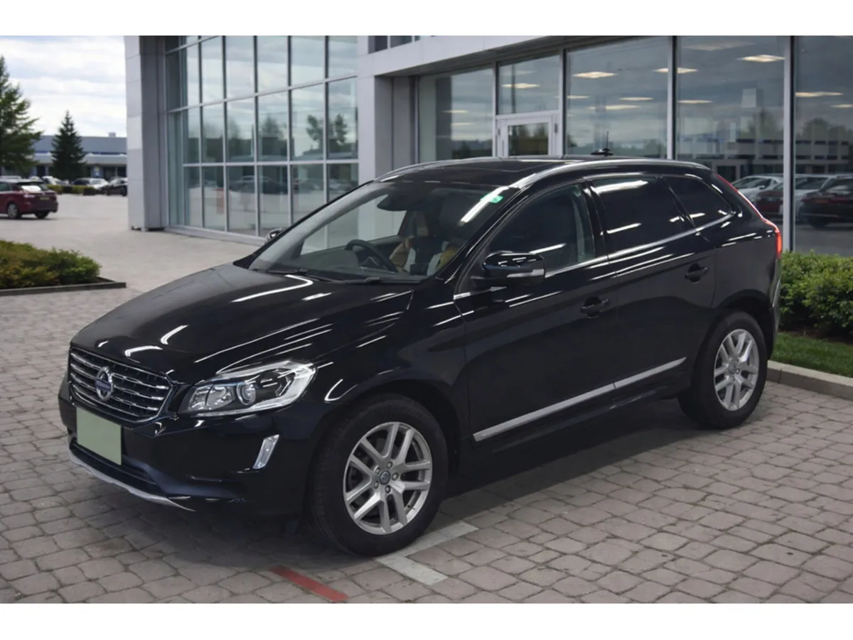 Volvo XC60 2.0 SE LUX NAV (PAN ROOF) 190BHP AUTOMA - Image 4