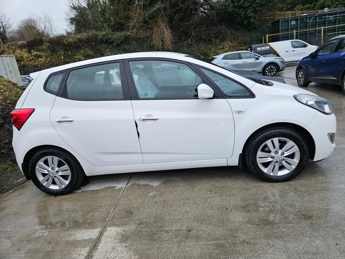 Hyundai ix20 2015 - Image 4