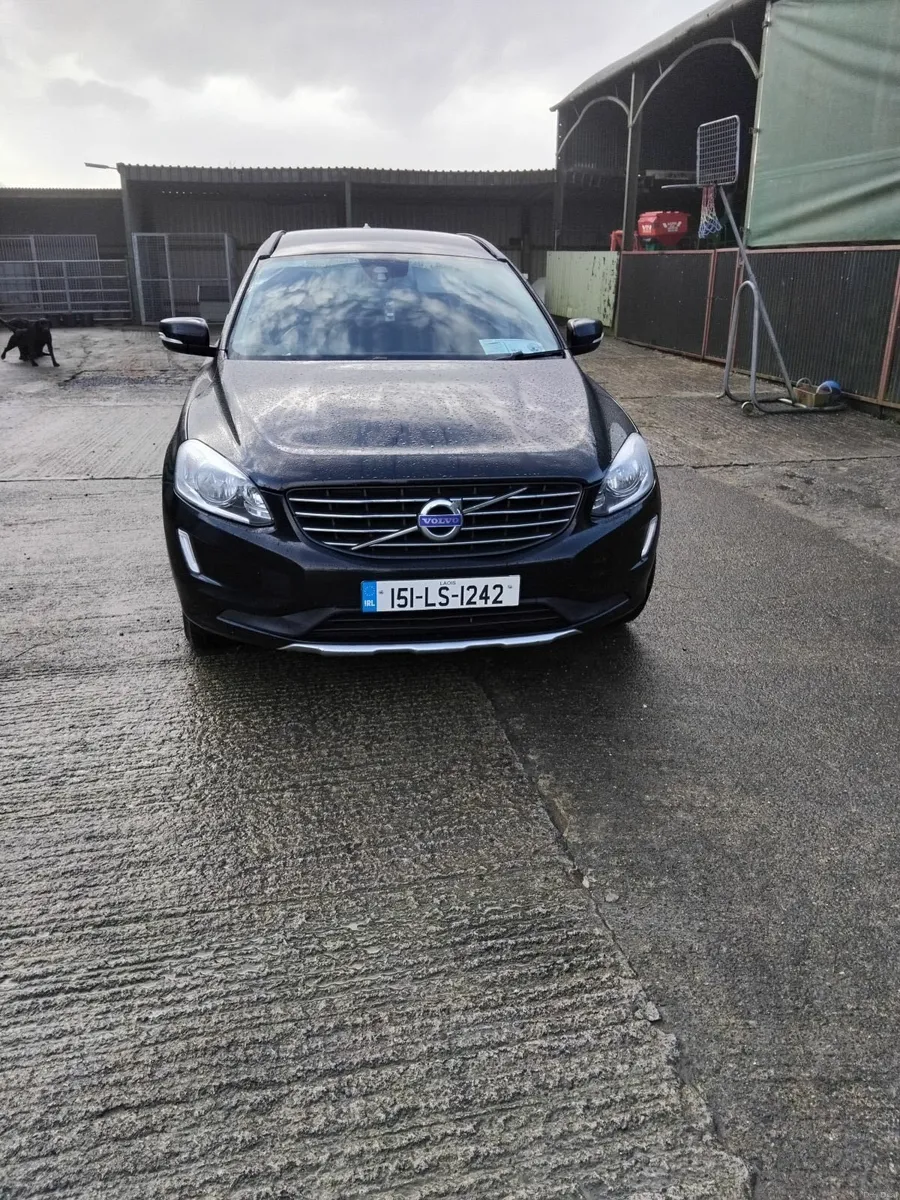151 Volvo XC60 4wd...08 vw golf 1.4 petrol - Image 1