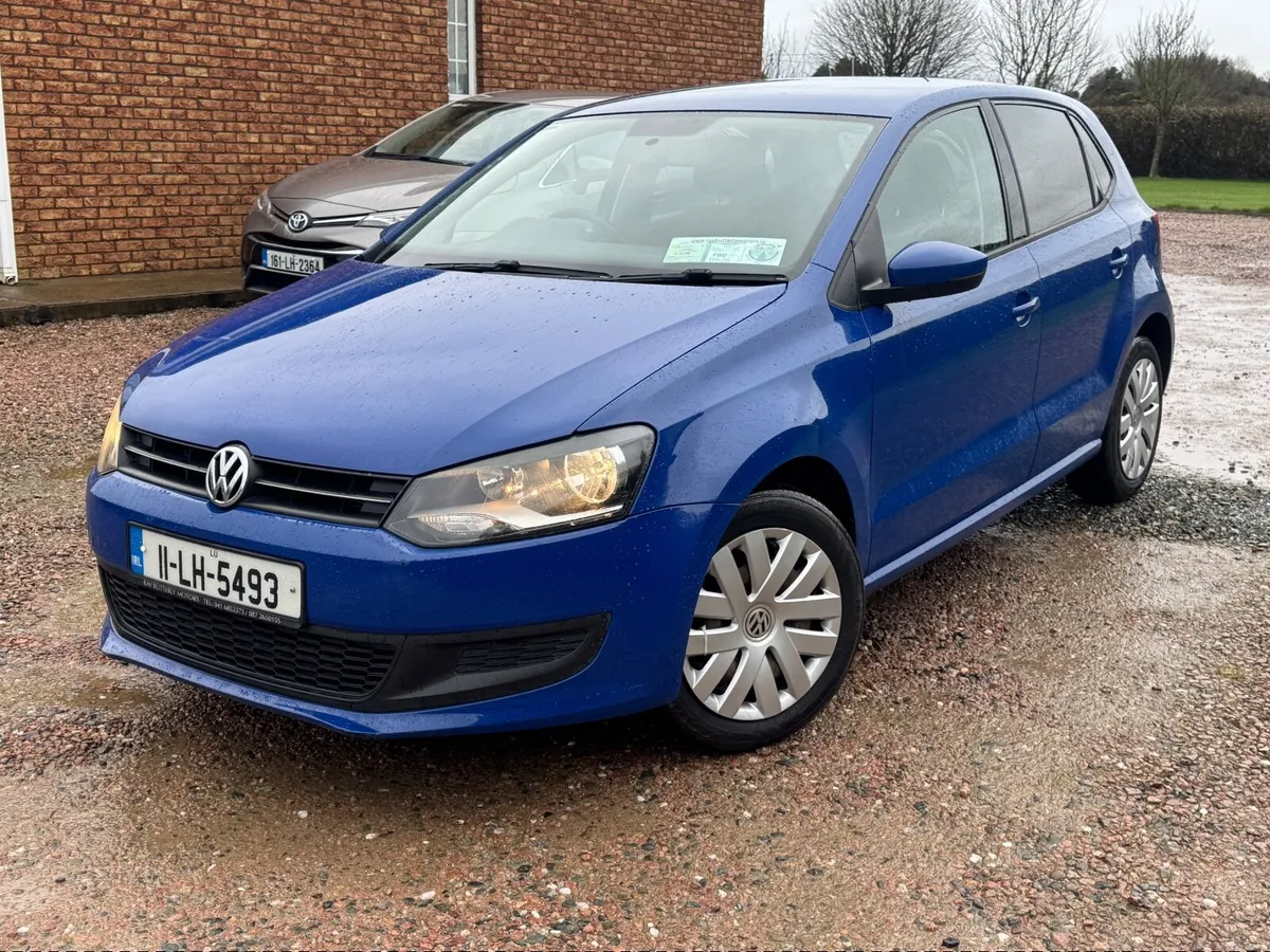 Volkswagen Polo 2011 - Image 2