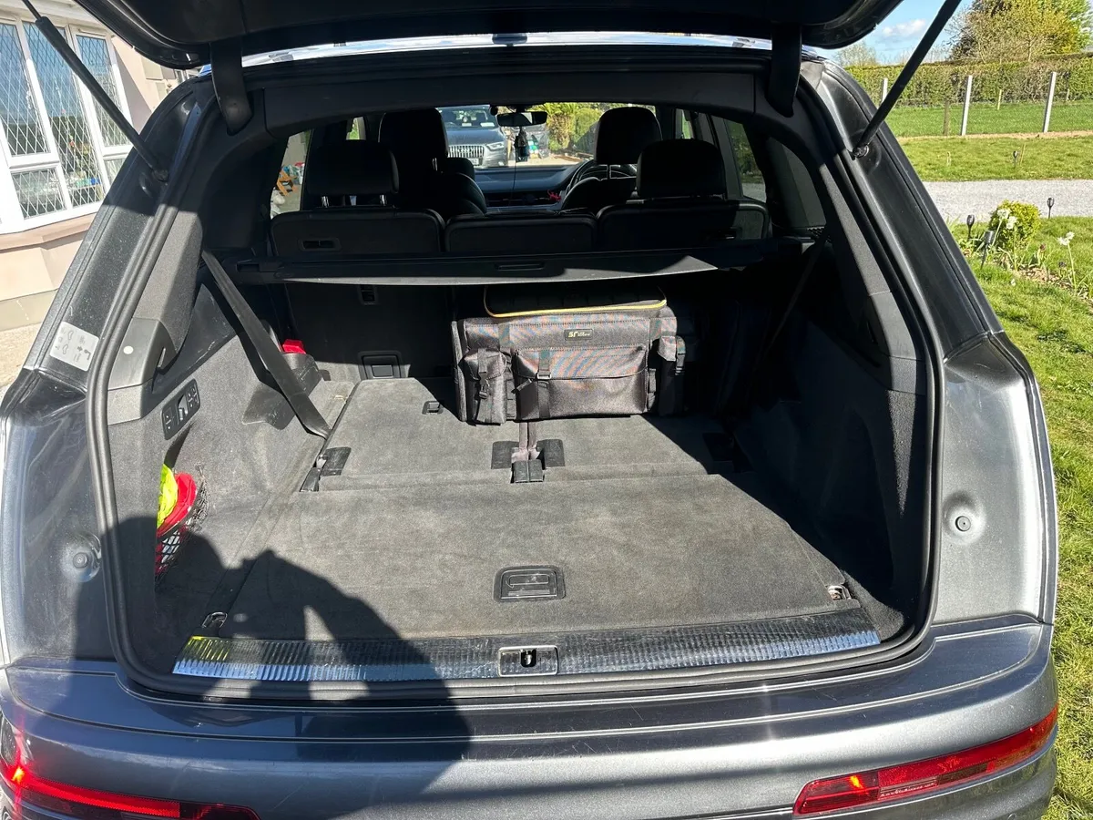 Audi Q7 2016 - Image 3