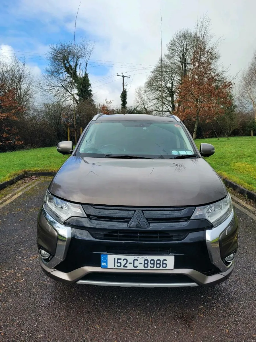152 Mitsubishi Outlander 2.0 PHEV - Image 2