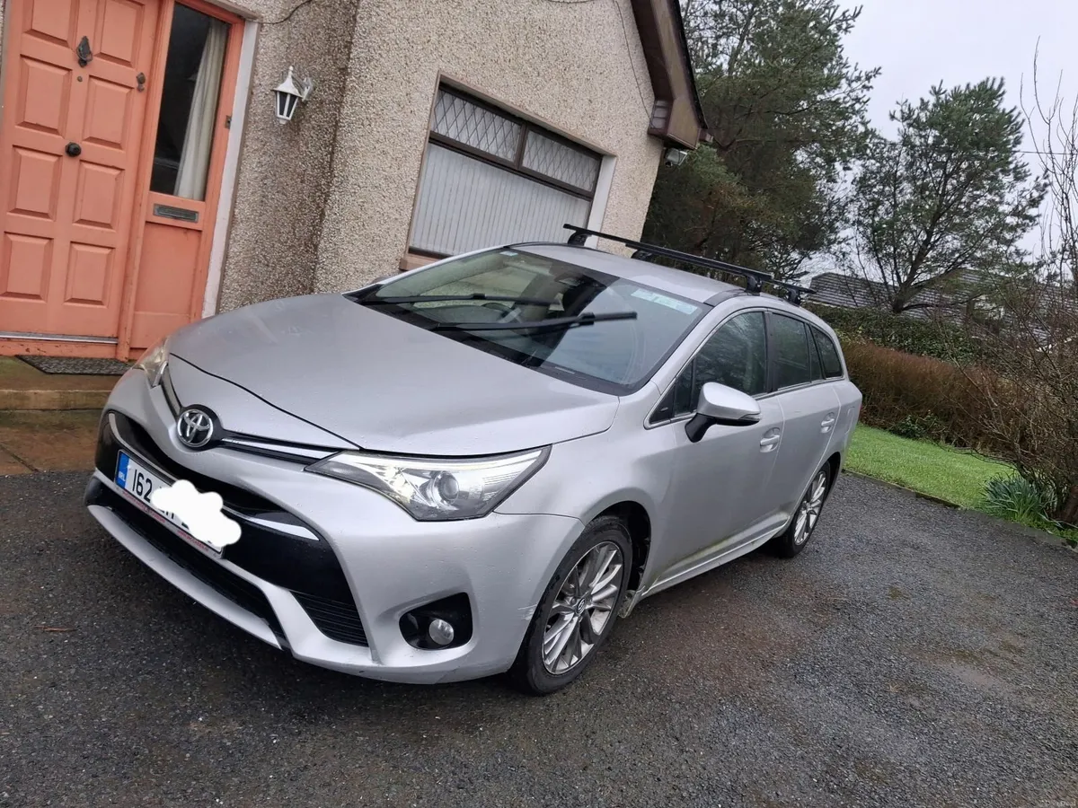 Toyota Avensis 2016 - Image 4