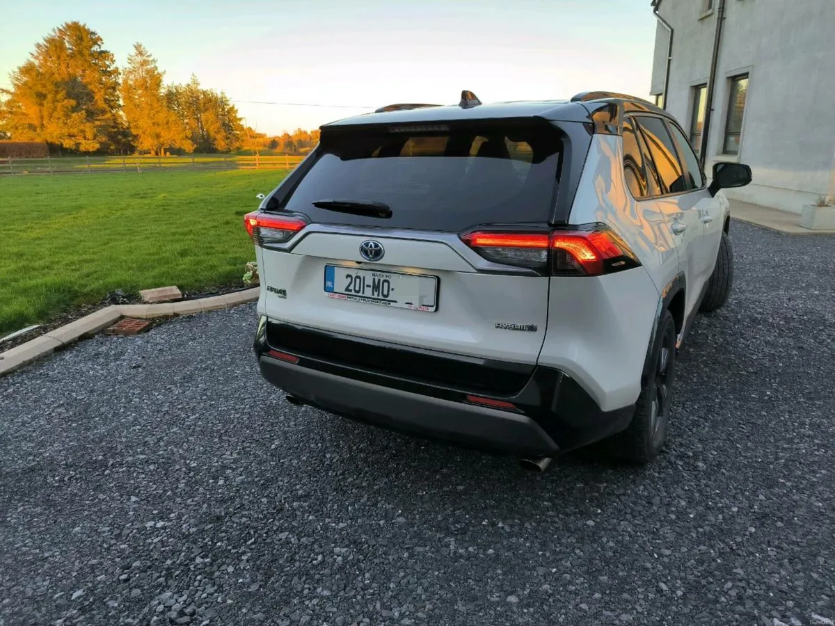 RAV4 Sport - Image 3