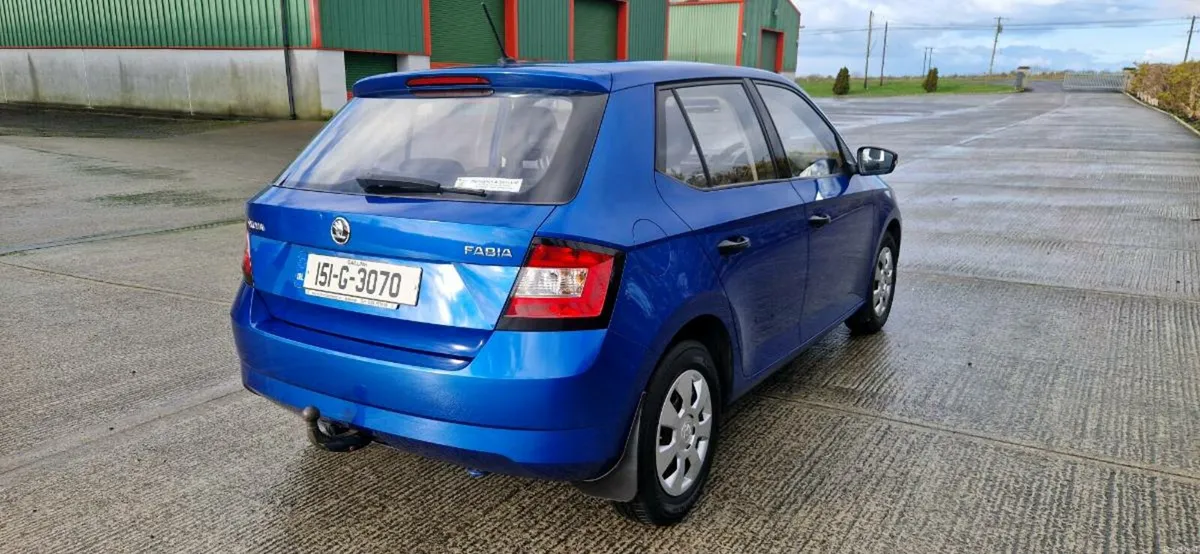 Skoda Fabia 1.0 litre petrol low mileage - Image 4