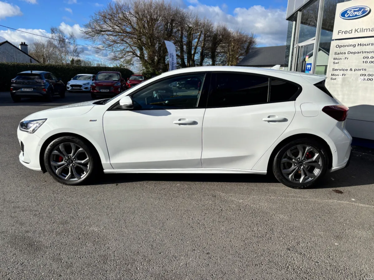 Ford Focus 1.0L ECO ST-LINE 125PS M - Image 4