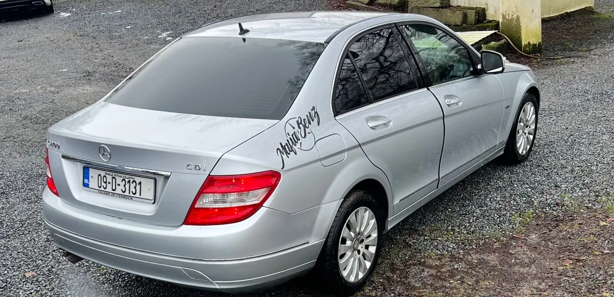 Mercedes-Benz C-Class 2009 - Image 1