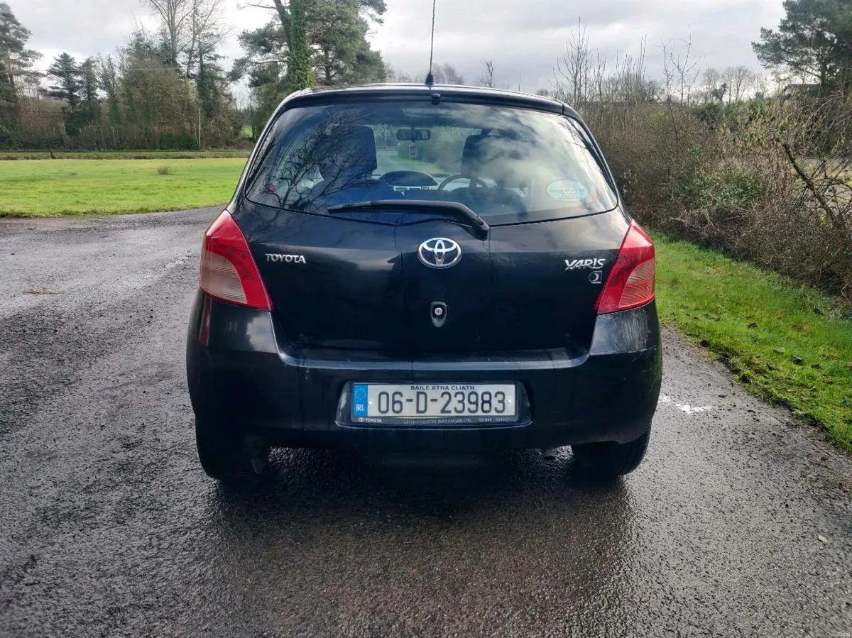 Toyota Yaris - Image 4