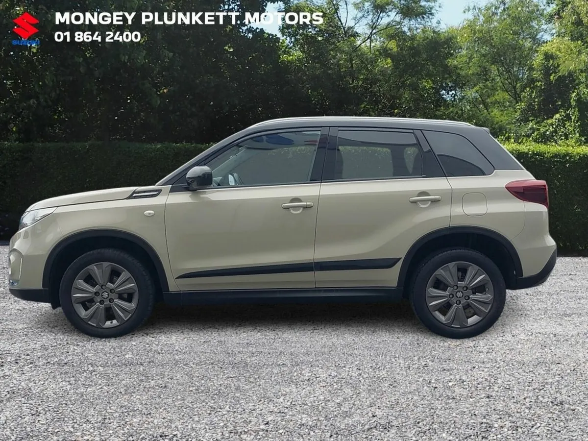 Suzuki Vitara SZT HYBRID 1.4 MAN - Image 4