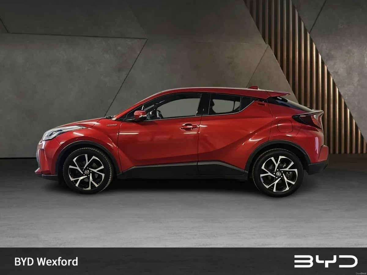 Toyota C-HR (DEPOSIT TAKEN)1.8 HYBRID SPORT - Image 4