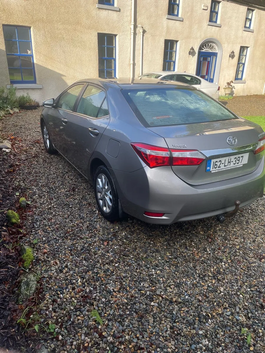 Toyota Corolla - Image 3