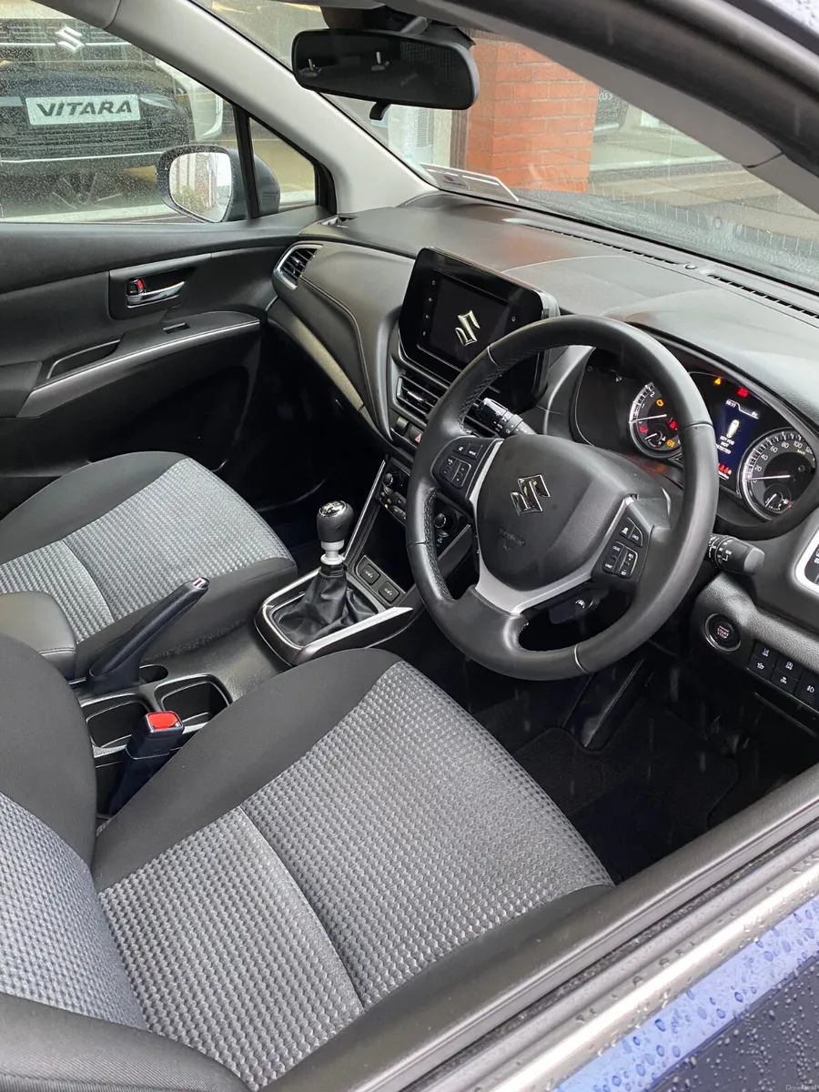 Suzuki SX4 S-Cross 2023 - Image 5