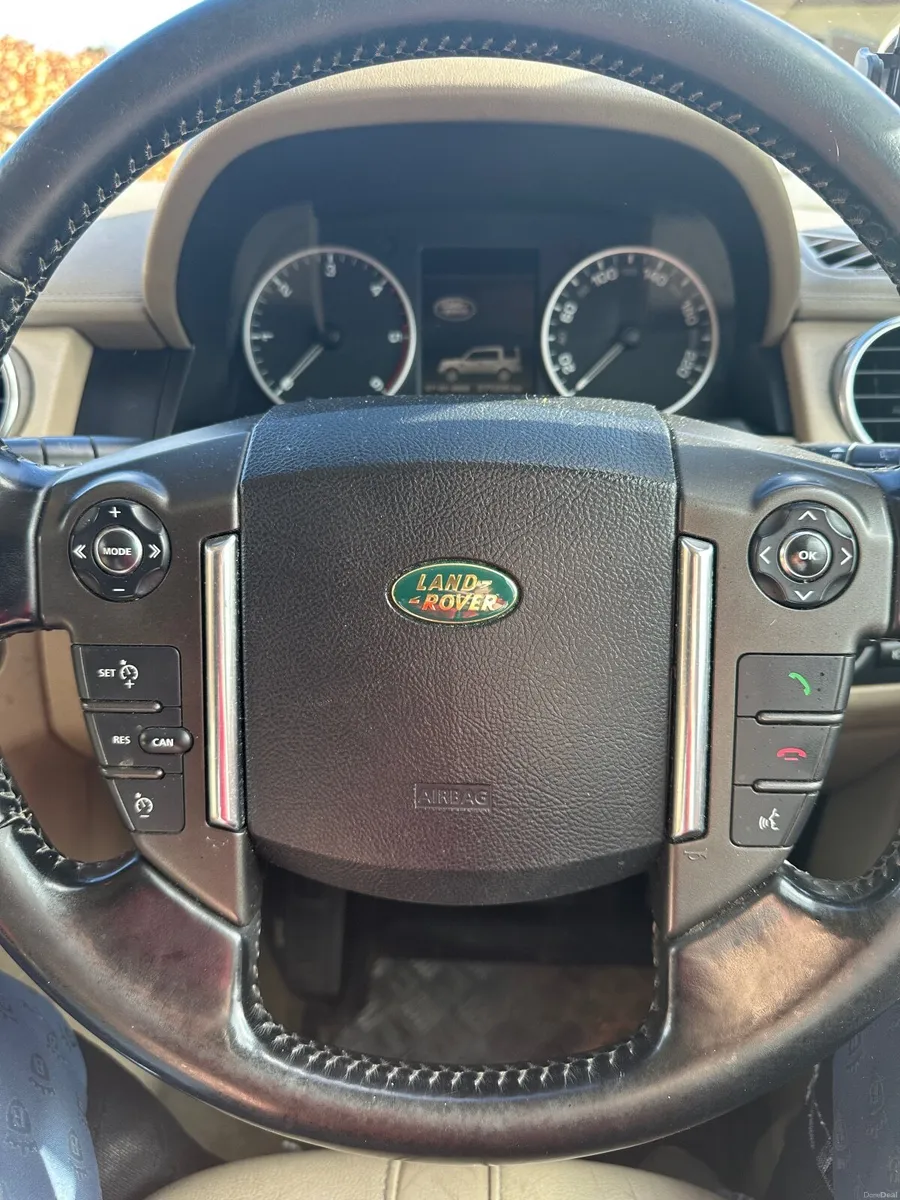 Land Rover Discovery - Image 4