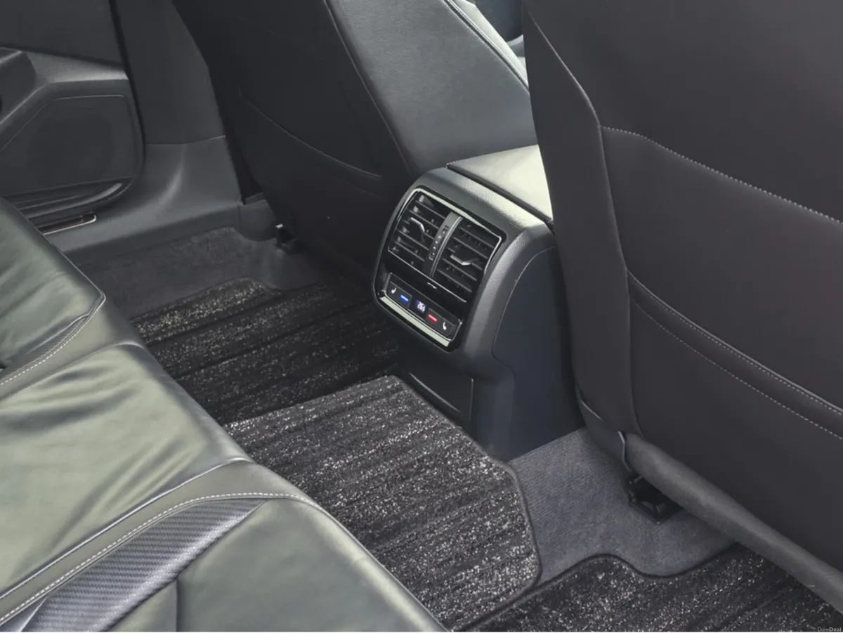 Volkswagen Arteon 2.0 TSI  4 MOTION 280BHP - VIRTU - Image 4