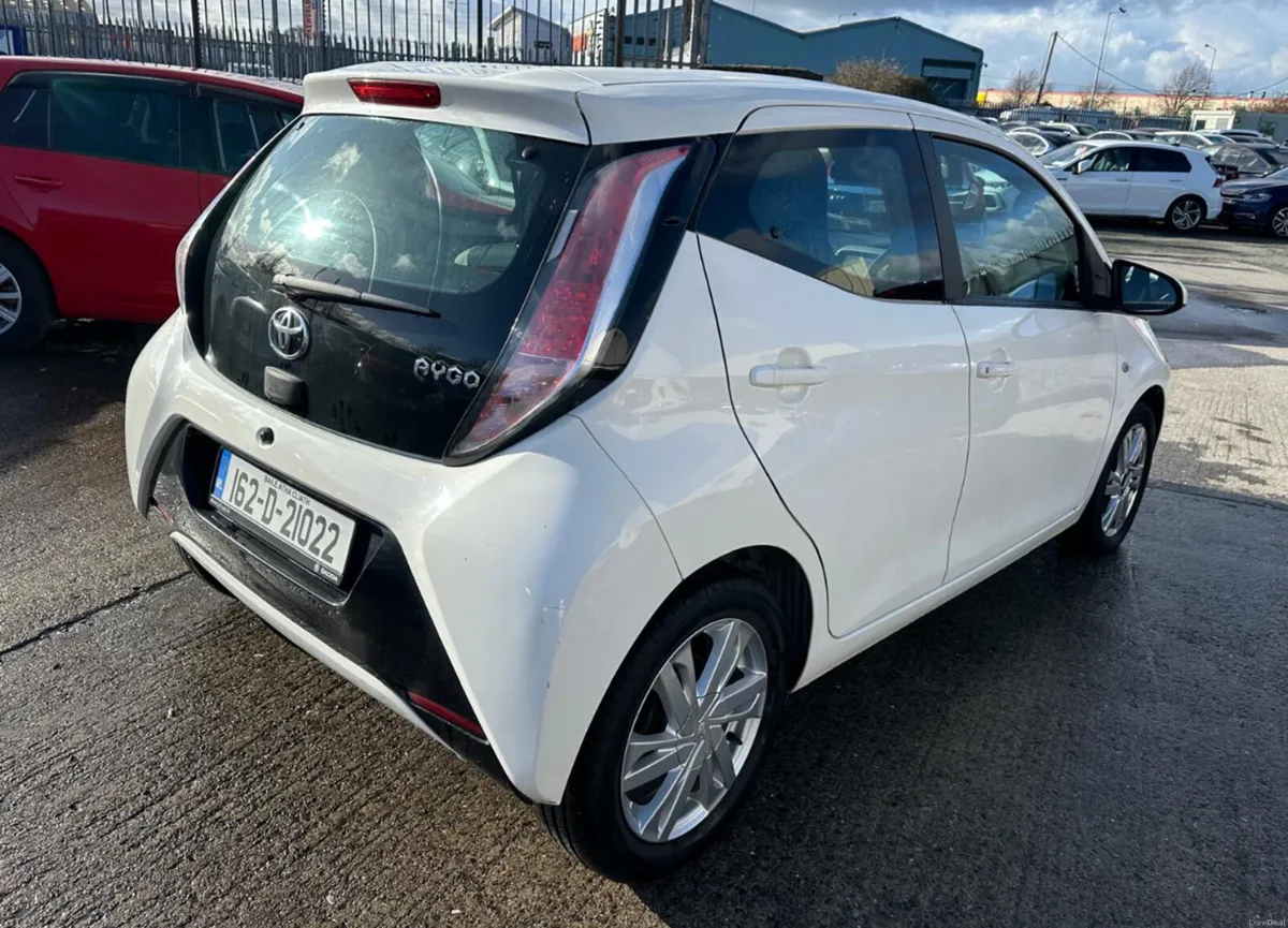 Toyota Aygo 2016 / warranty - Image 4