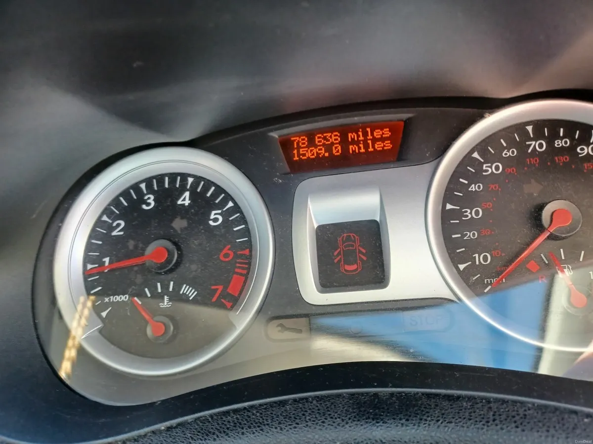 Renault Clio 2012 - Image 3