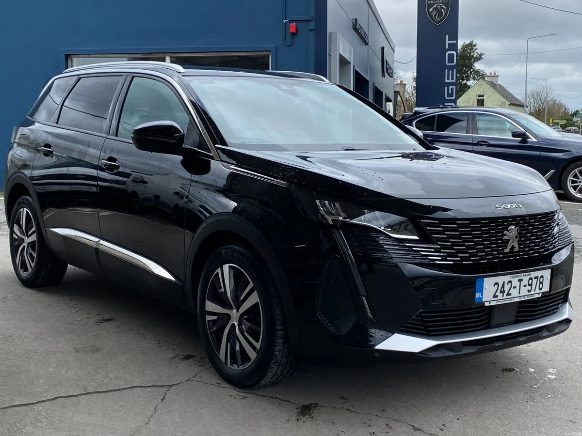 Peugeot 5008 1.5 BlueHDi 130bhp Allure Auto - Image 1