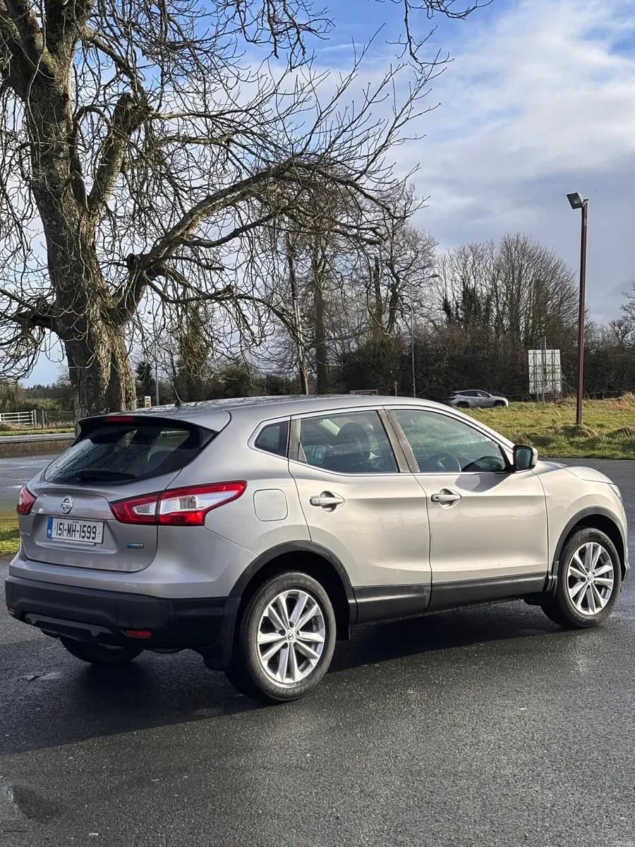 Nissan Qashqai 1.5dci NCT 06/2026 & tax 08/2026 - Image 3