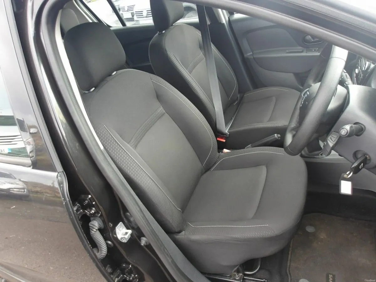 Dacia Sandero 1.0 75 ALTERNATIVE - Image 4