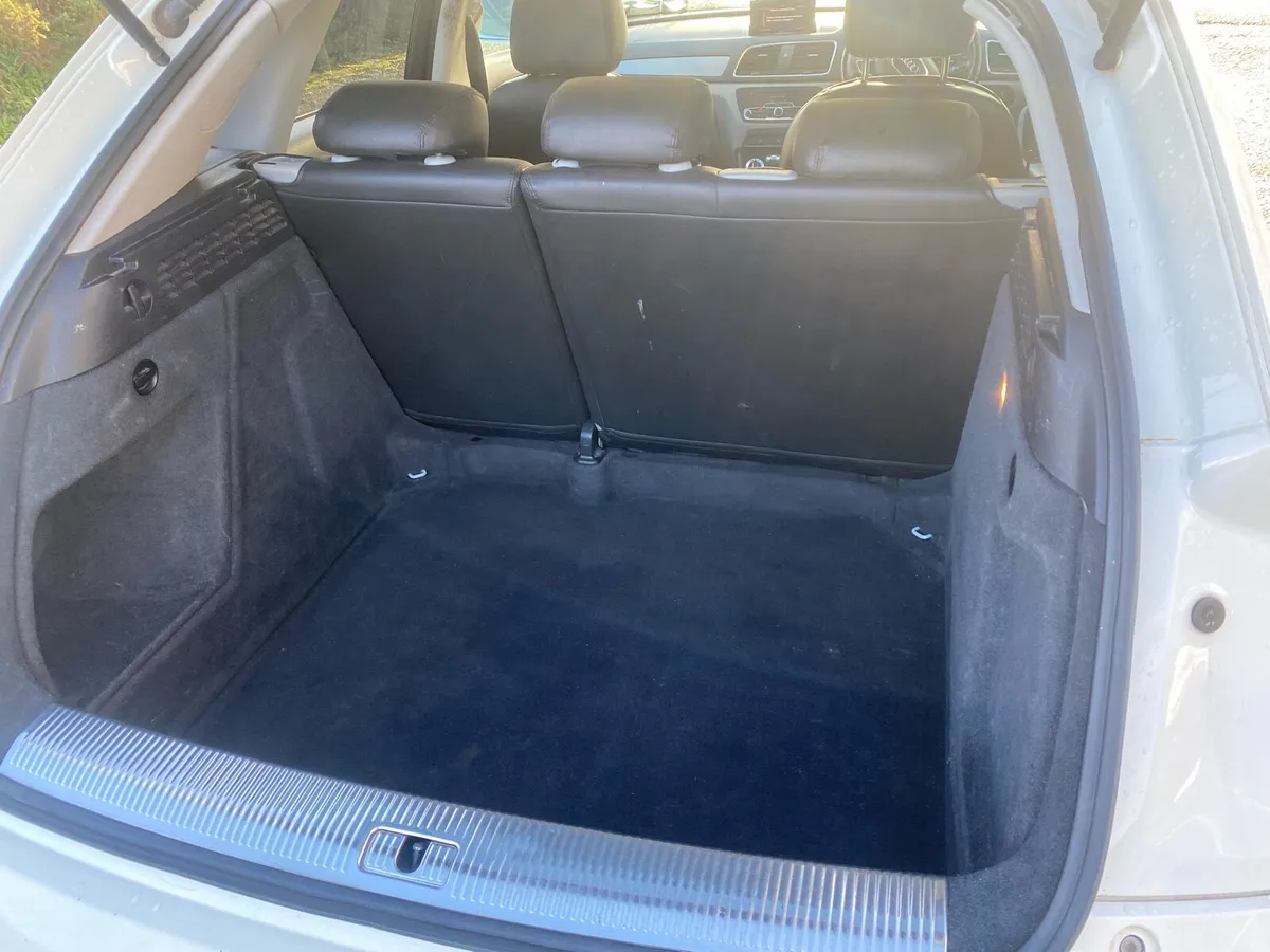 Audi Q3 For sale  2.0 diesel - Image 4