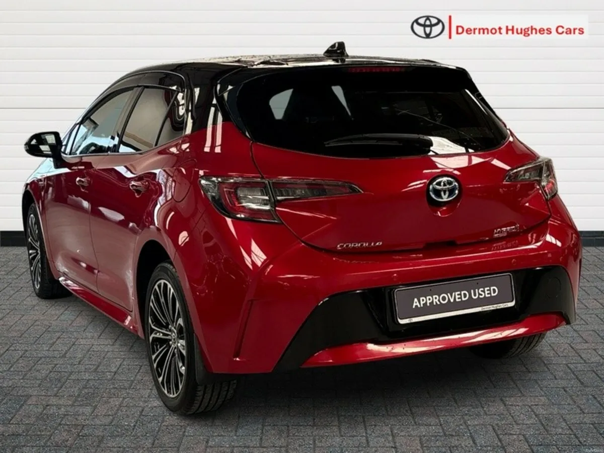 Toyota Corolla HYBRID L/SPORT HB - Image 2
