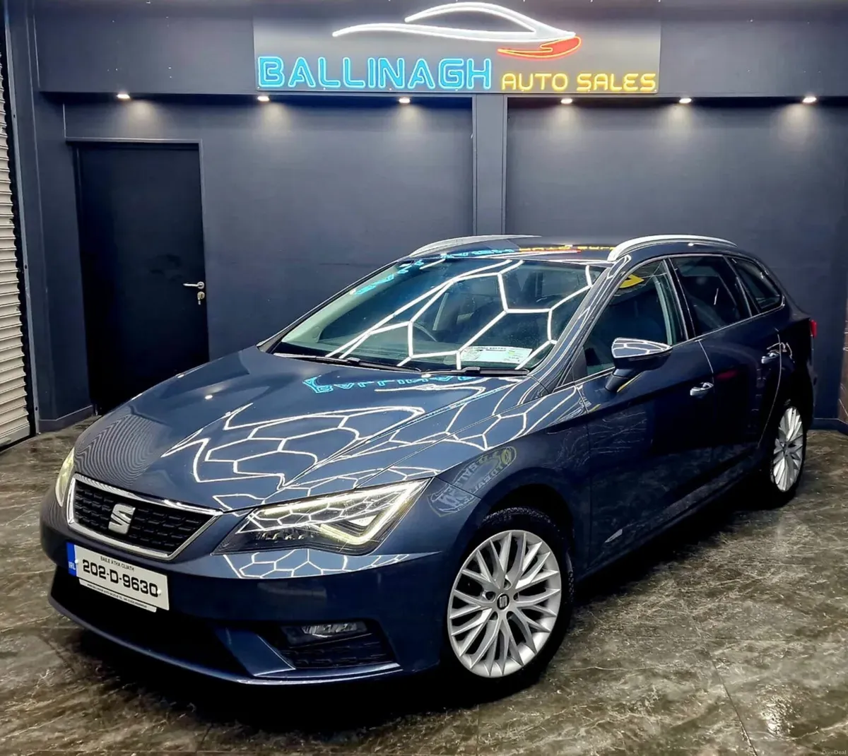 SEAT LEON 1.6 TDI ESTATE SE - Image 1