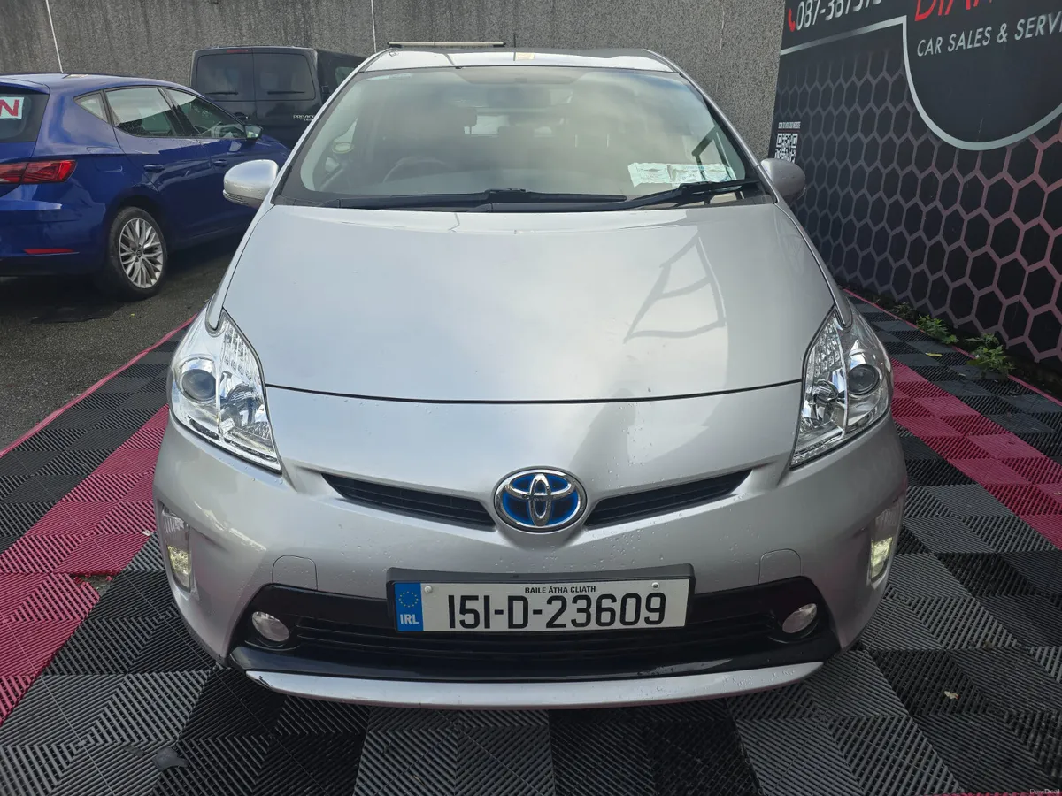 2015 TOYOTA PRIUS LOW KMS 52K - Image 2