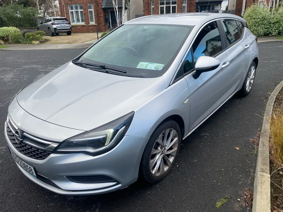 Opel Astra 1.6 CDTI low km NCT 02/2028 - Image 2