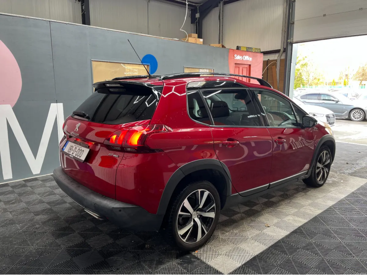 Peugeot 2008 2018 PEUGEOT 2008 GT LINE 1.2 AUTOMAT - Image 2