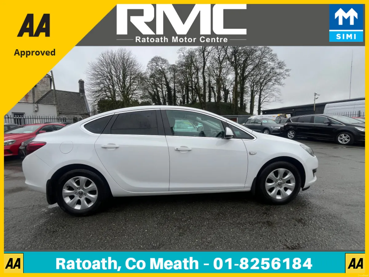 Opel Astra 1.6 Cdti NOTCHBACK - Image 4