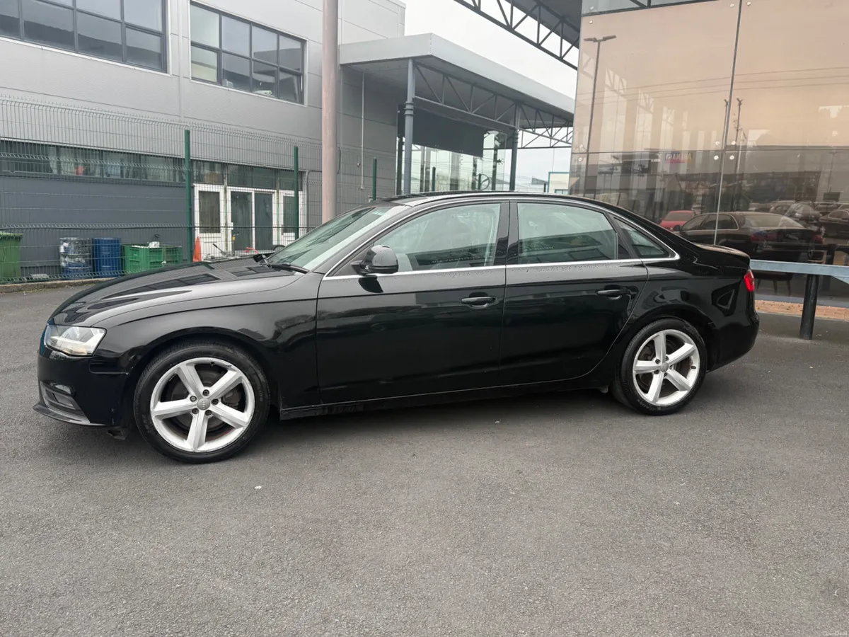 Audi A4 2014 - Image 4