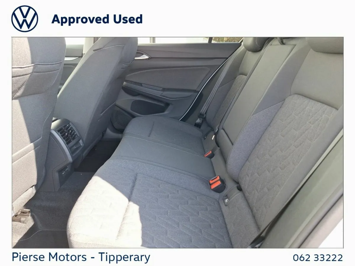 Volkswagen Golf LAUNCH EDIT 1.5 TSI 115HP - Image 6