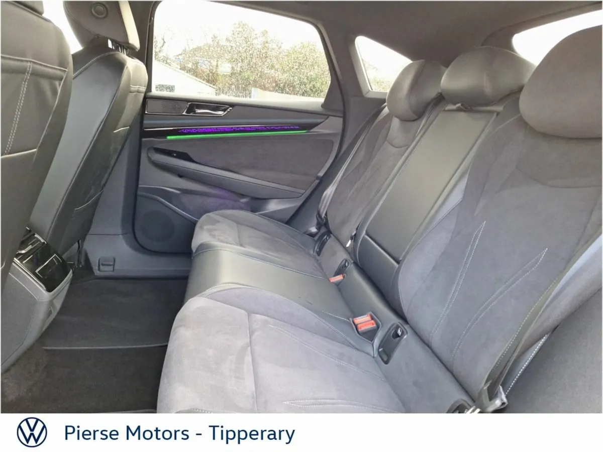 Volkswagen ID.7 PRO PLUS 77kWh 286HP - Image 6