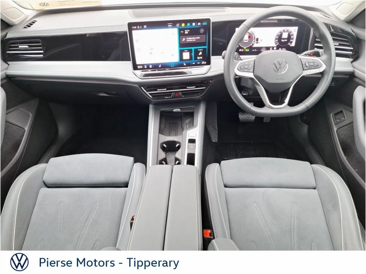 Volkswagen Passat Passat Life Phev S-A  Life  TSi - Image 4