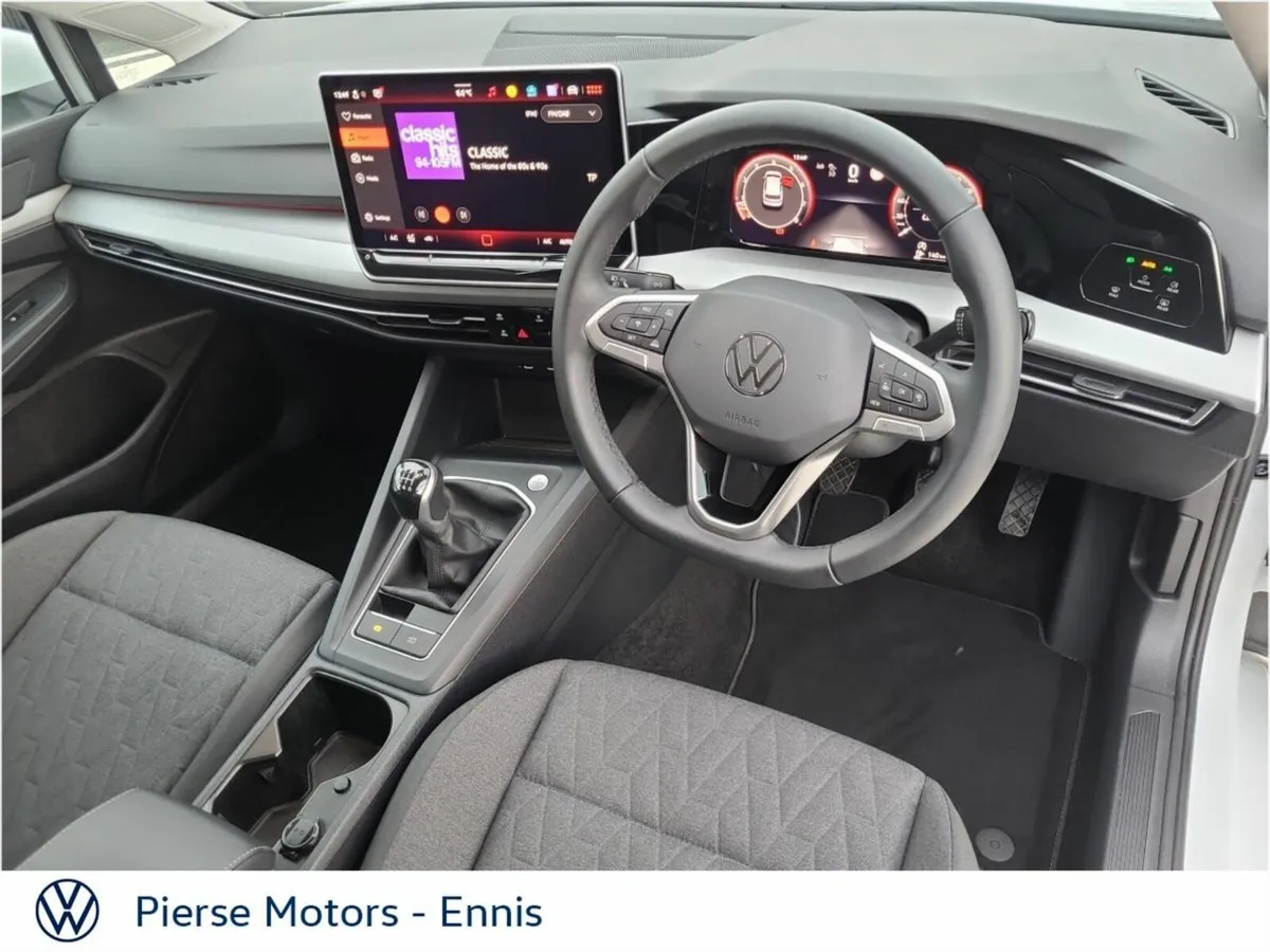Volkswagen Golf GOLF EDITION 75 1.5 TSI 116HP - Image 3