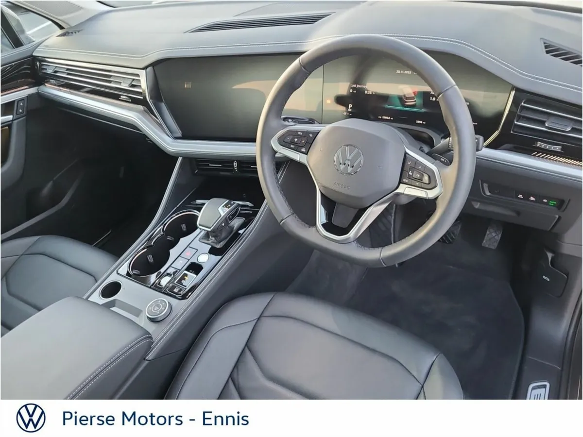 Volkswagen Touareg Touareg V6 Elegance Tsi Phev 38 - Image 3