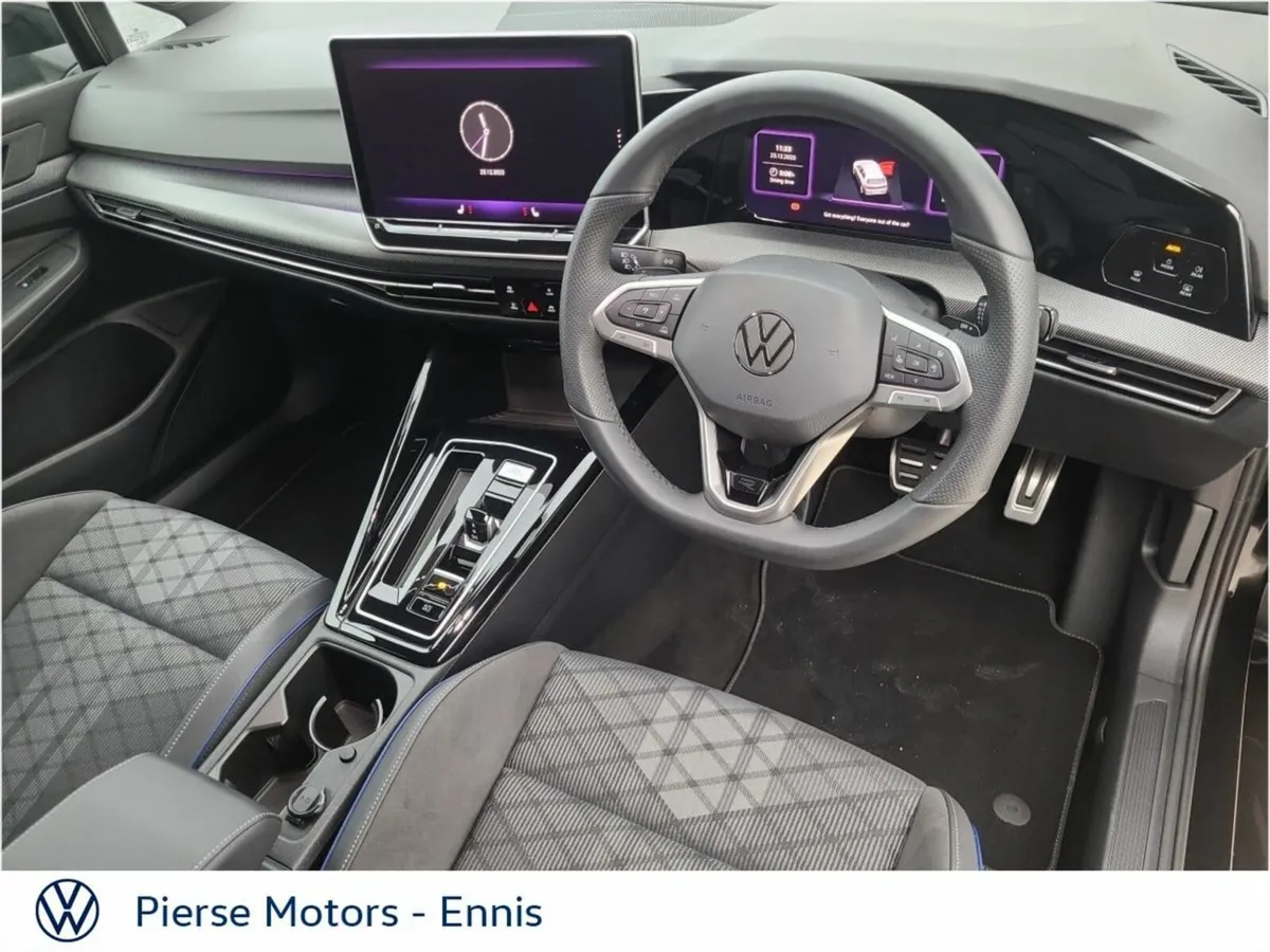 Volkswagen Golf GOLF R-LINE 1.5 TSI MHEV 116HP - Image 3