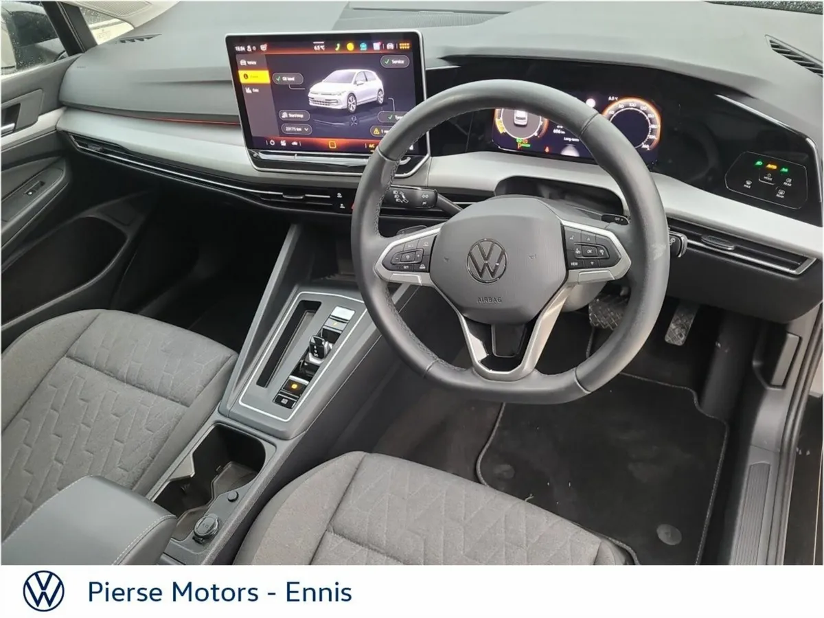 Volkswagen Golf GOLF EDITION 75 1.5 MHEV 116HP - Image 3