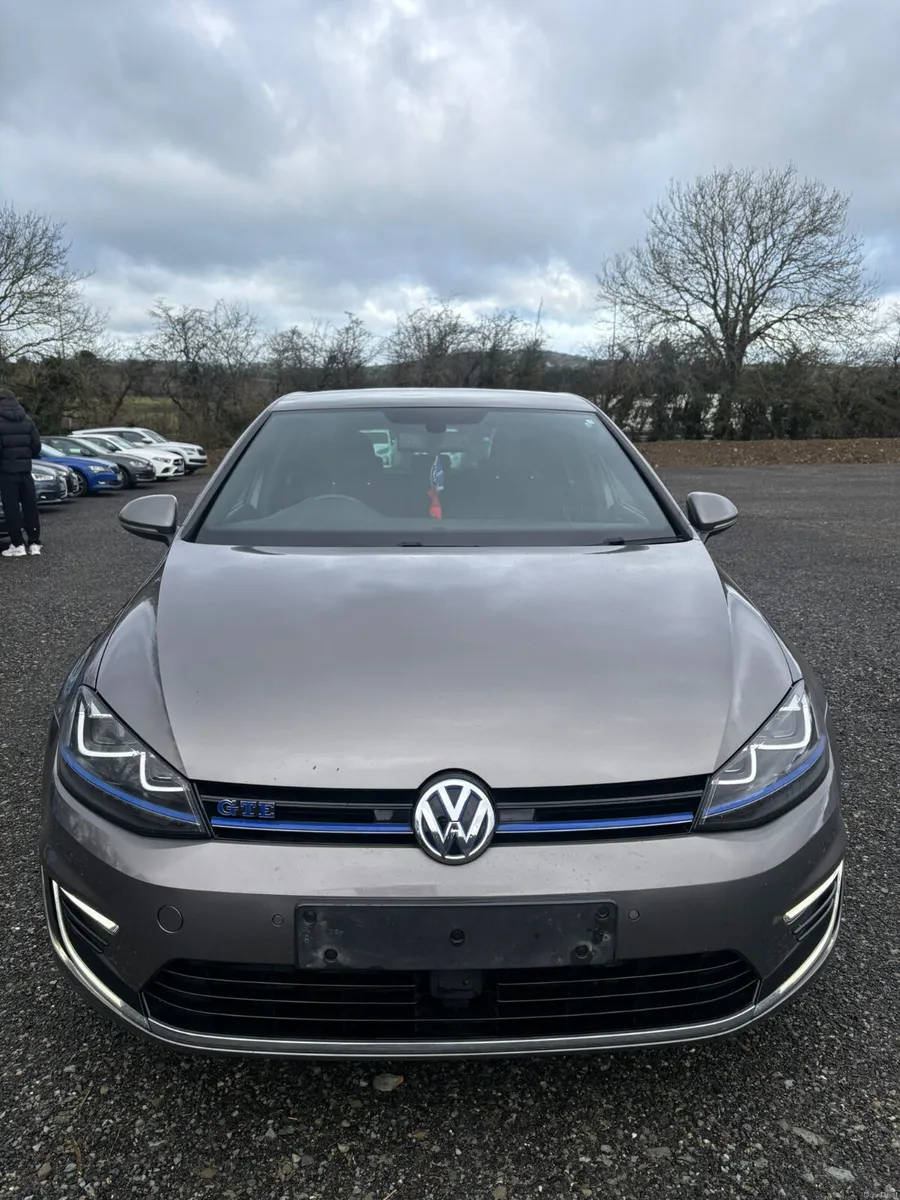 VW GOLF GTE - Image 4