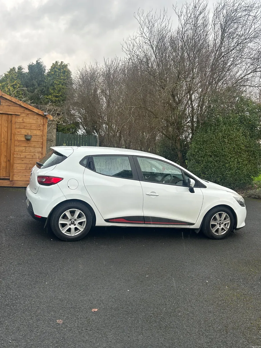 Renault Clio 2015 - Image 3
