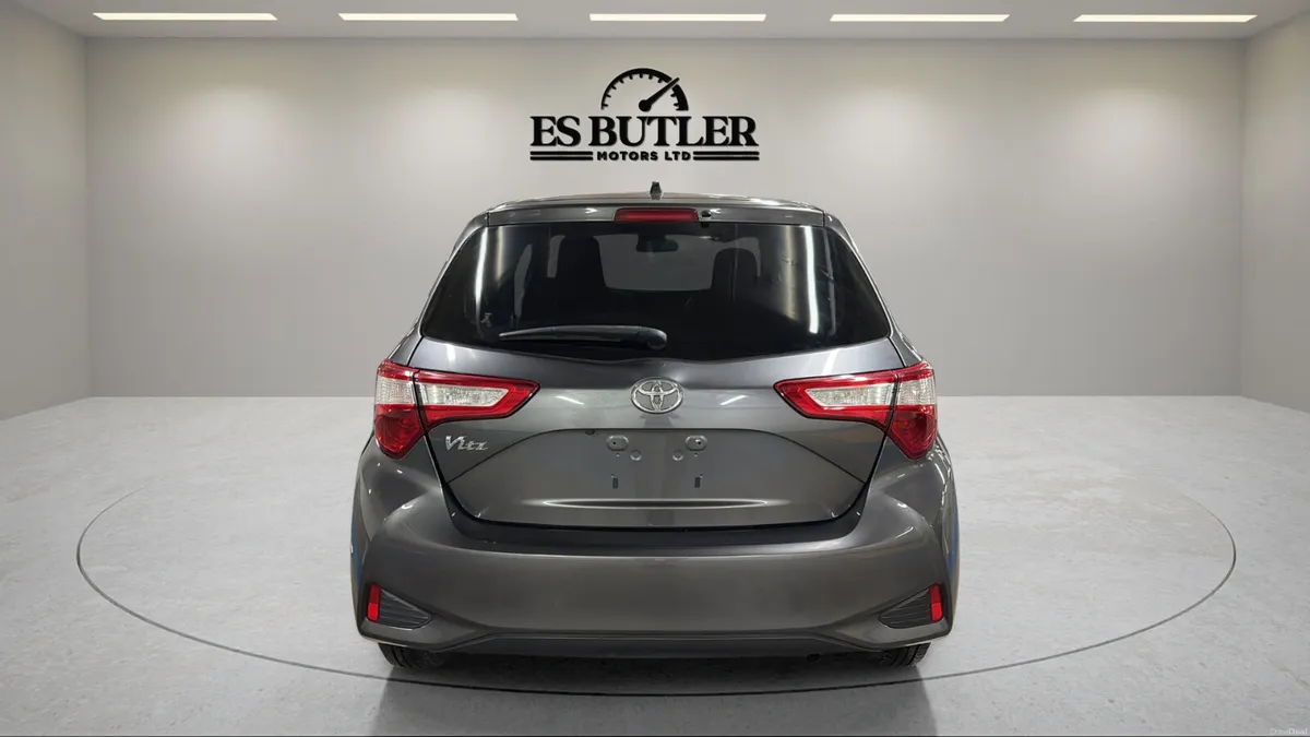 2018 Toyota Vitz 1.0L AUTO 12MONTHS WARRANTY - Image 4
