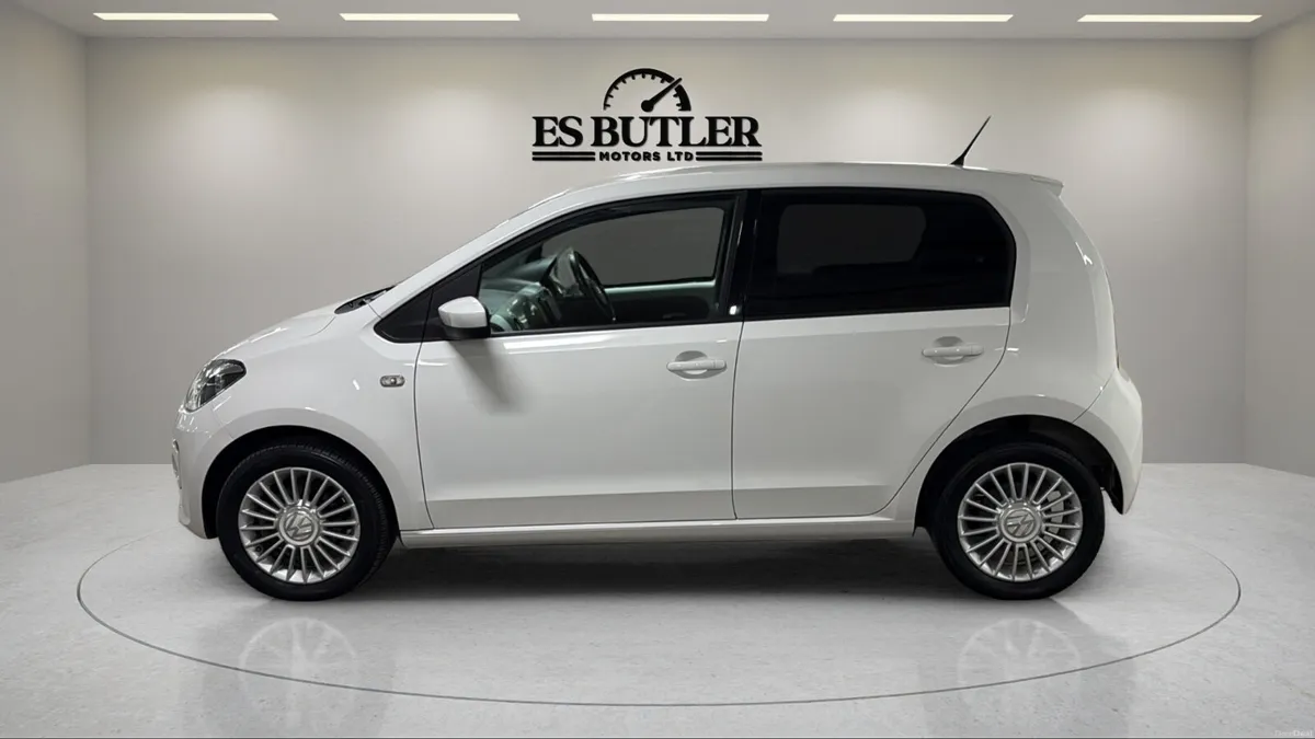 2016 VW Up! 1.0L AUTO HIGHLINE ONLY 36,000KMS - Image 2